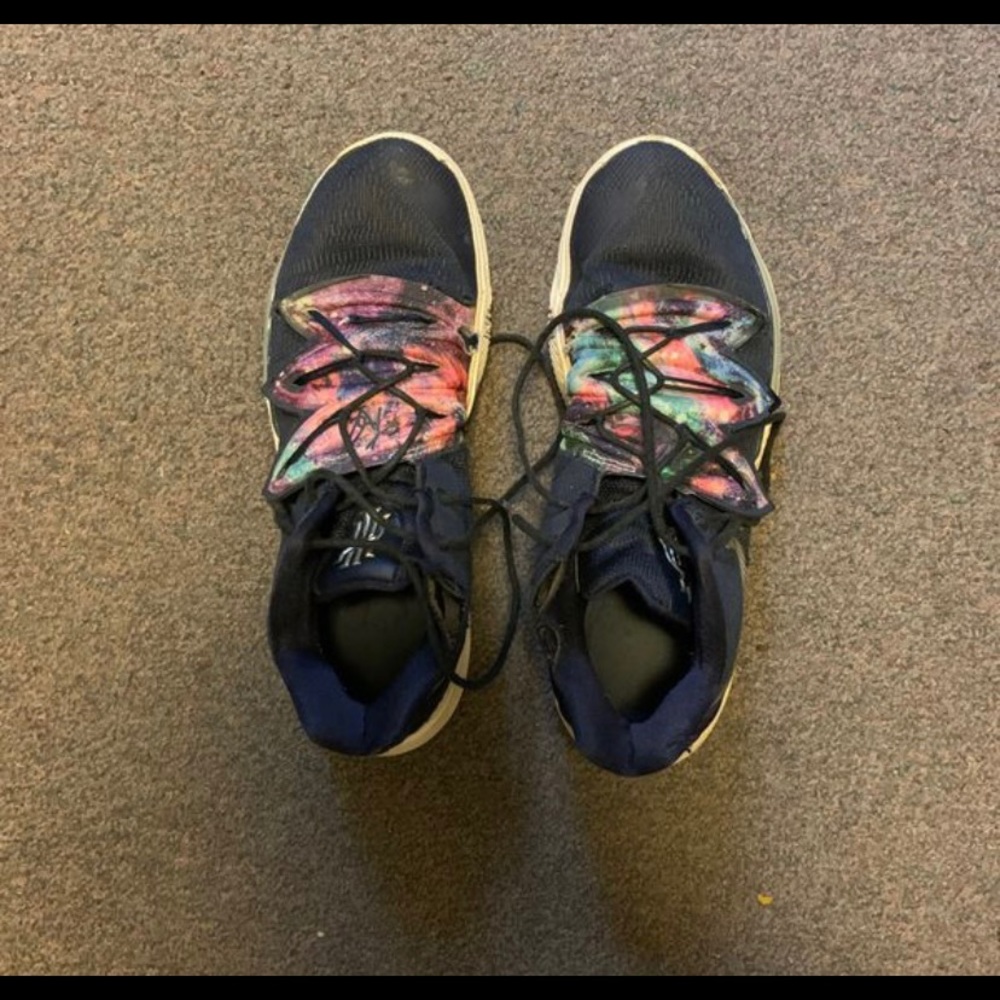 Kyrie 5